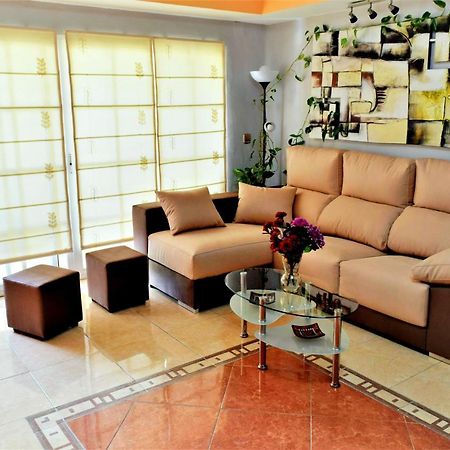 Bonito Apartamento Centrico Y Cerca De La Playa. Малага Экстерьер фото